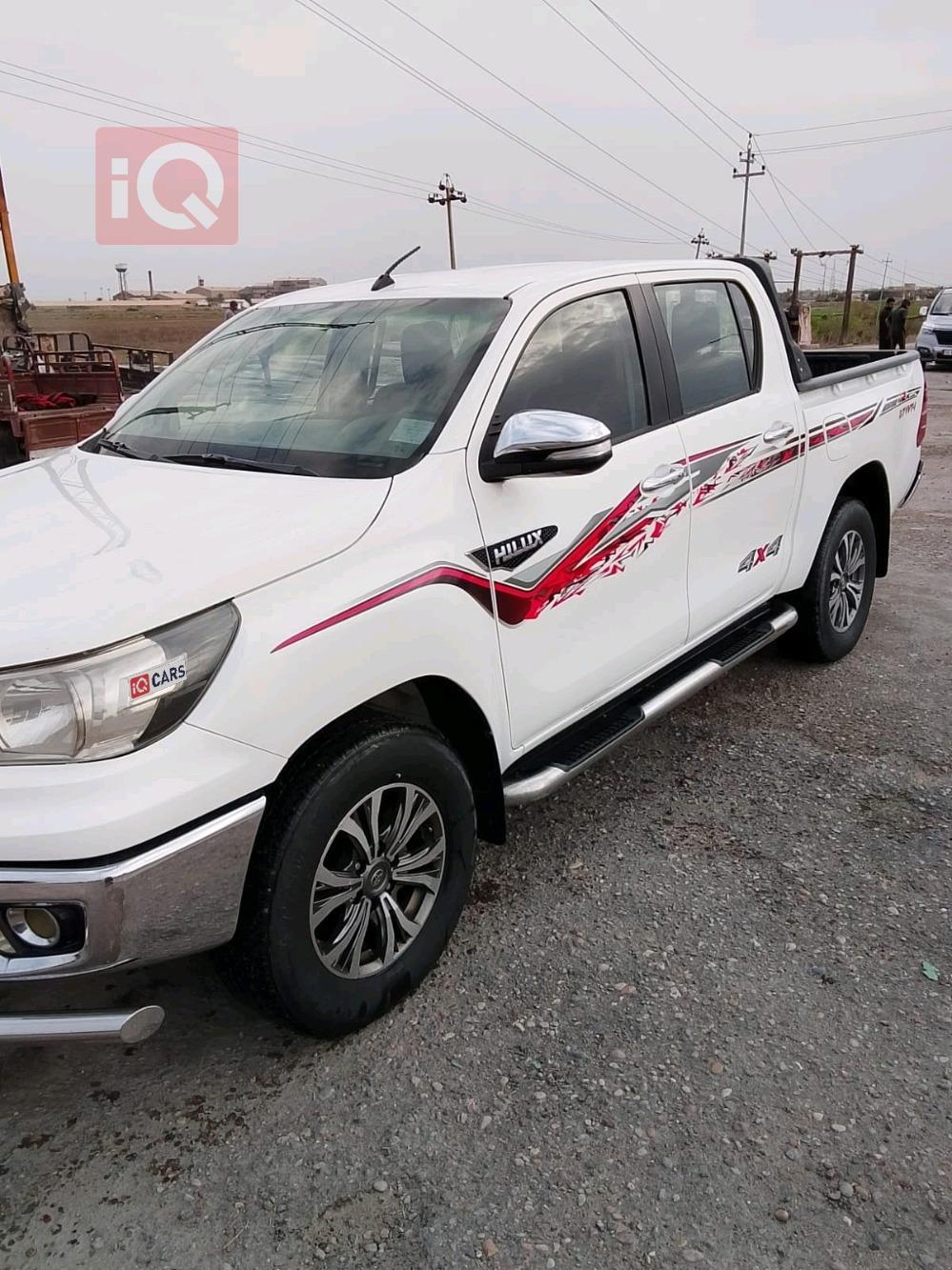 تويوتا هايلوكس